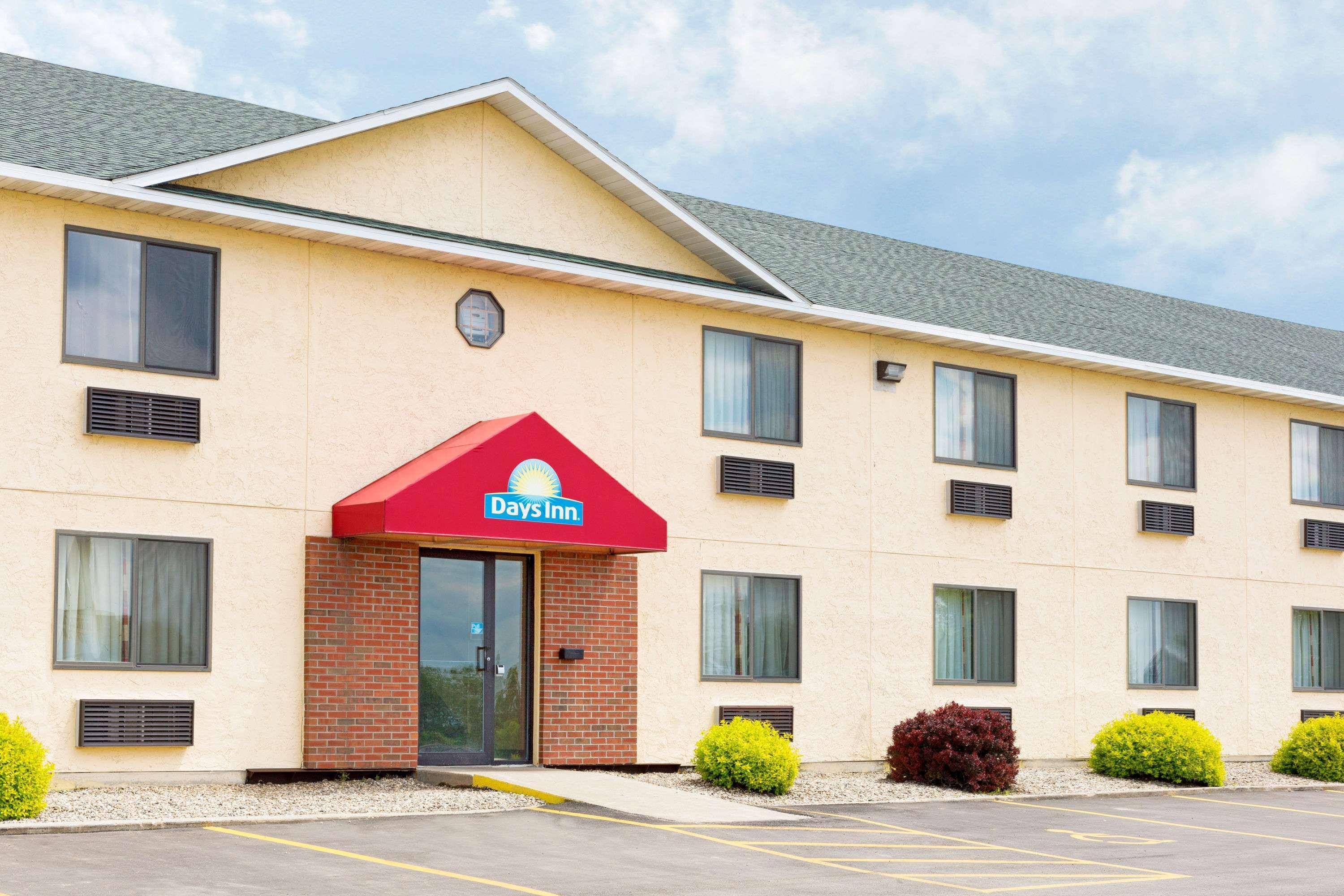 Econo Lodge Inn&Suites Yankton Esterno foto